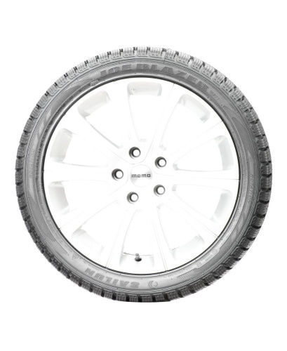 фото протектора и шины Ice Blazer WST1 Шина Sailun Ice Blazer WST1 225/50 R17 98H