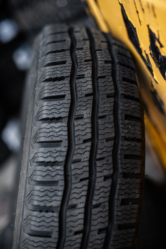 фото протектора и шины Endurе WSL1 Шина Sailun Endure WSL1 225/65 R16C 112/110R